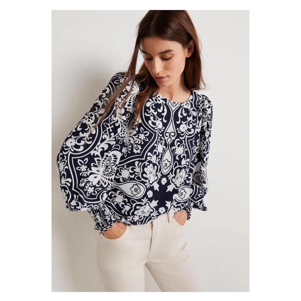 Boden Navy Blue Floral Paisley Long Sleeve Smocked Cuff Blouse Sz.6 NWT - Picture 1 of 16